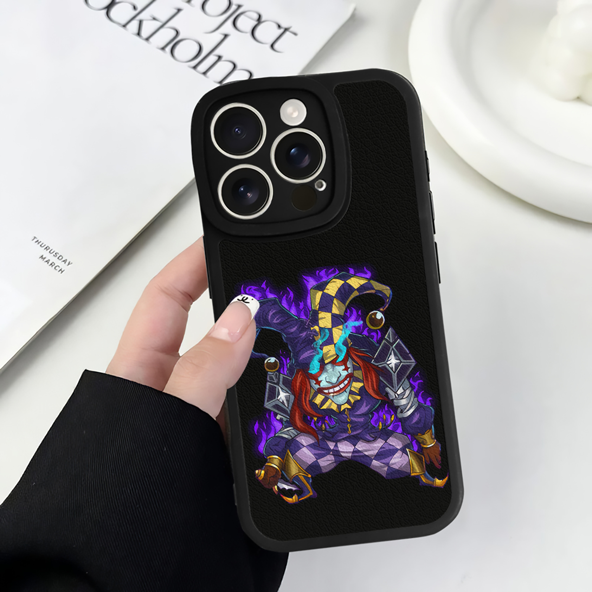 リーグ・オブ・レジェンド League of Legends LOL 【iPhone 16シリーズ対応】シリコンスマホケース（レザー調） 材質：シリコン